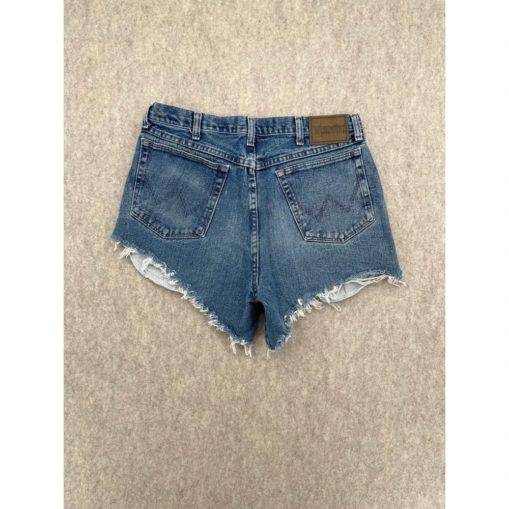 Vintage Wrangler Cutoff Denim Shorts 34 Frayed Raw Hem Blue Jean Shorts